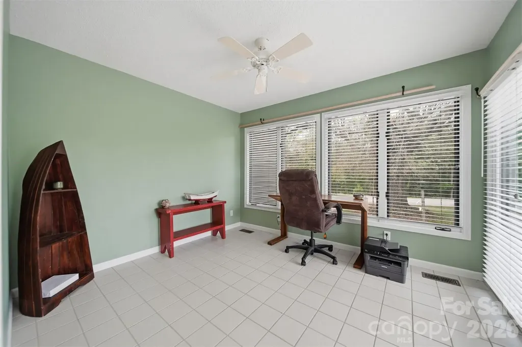 192 Reese Loop Taylorsville NC 28681