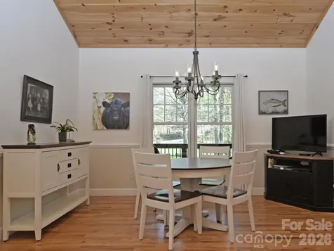 95 Creeks Edge Drive Hendersonville NC 28739