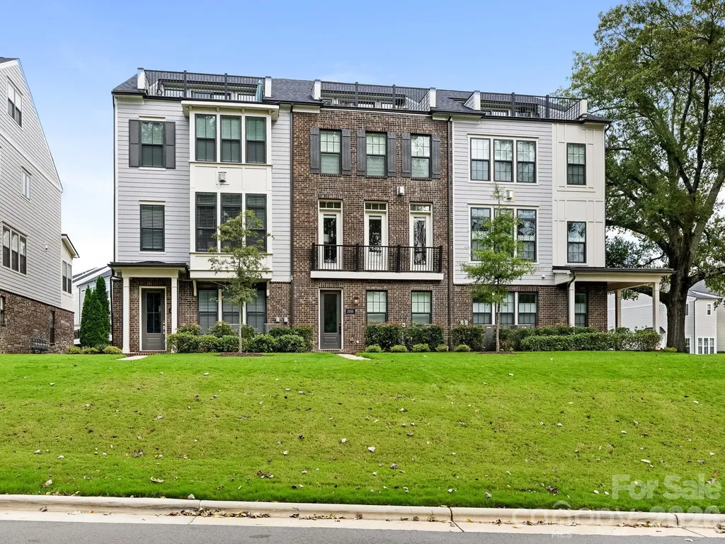2555 Deacon Avenue Charlotte NC 28204