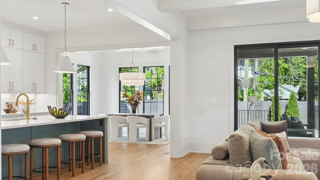 419 Lorna Street Charlotte NC 28205