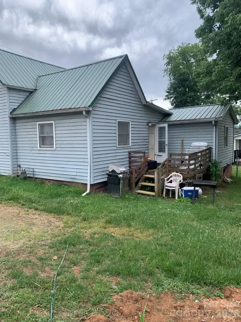 522 W Concord Street Morganton NC 28655