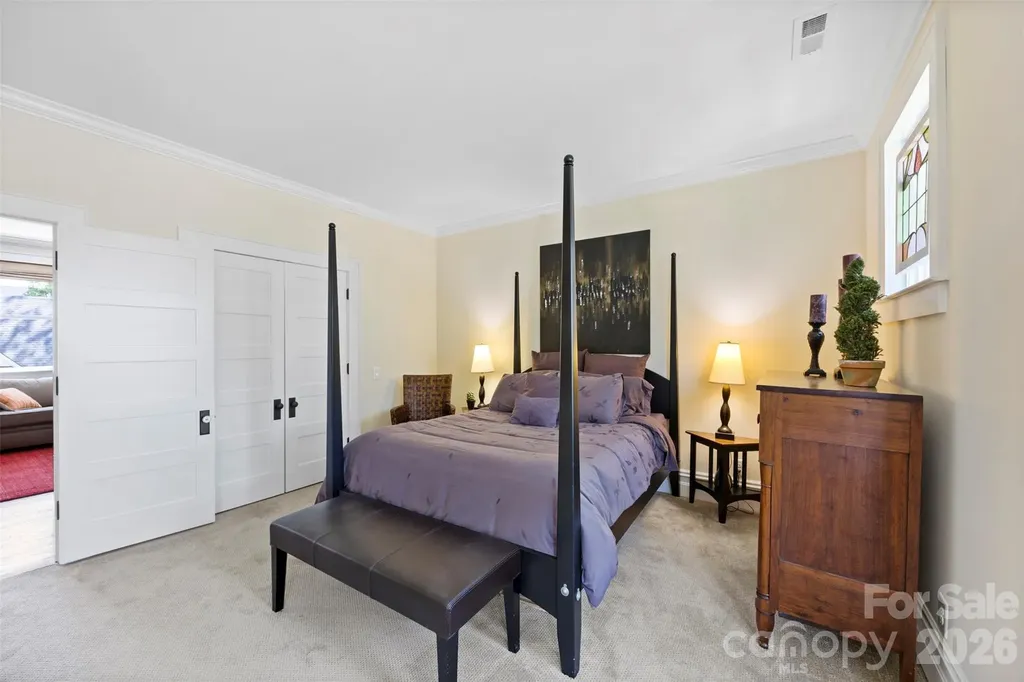 207 W Academy Street Cherryville NC 28021
