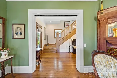 207 W Academy Street Cherryville NC 28021
