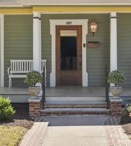 207 W Academy Street Cherryville NC 28021