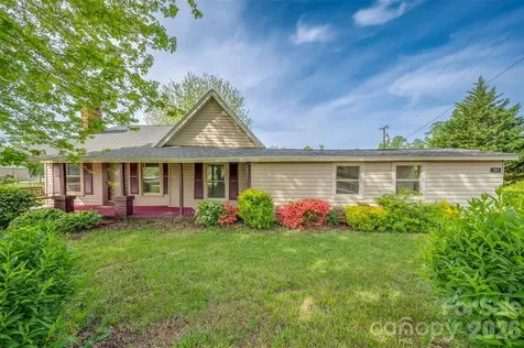 504 Old Henrietta Road Forest City NC 28043