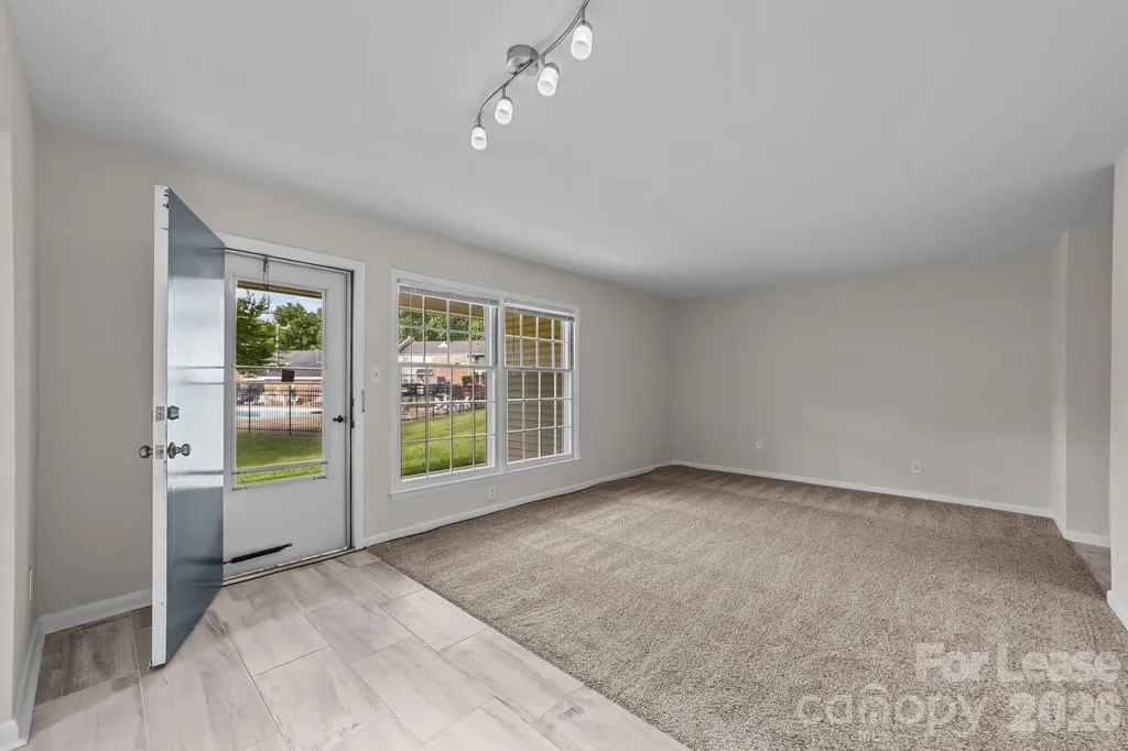 4605 Coronado Drive Charlotte NC 28212