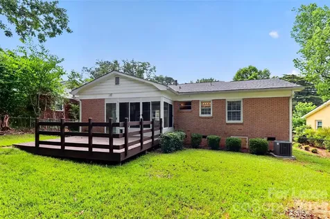 2309 Lanier Avenue Charlotte NC 28205