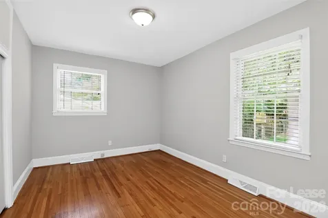2309 Lanier Avenue Charlotte NC 28205