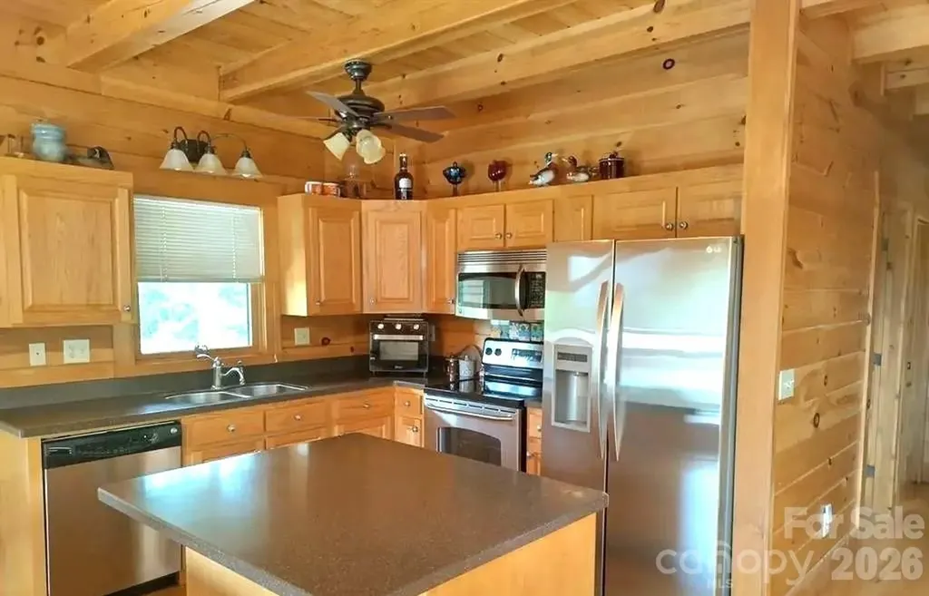 453 Grandview Peaks Drive Nebo NC 28761