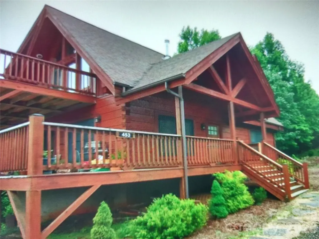453 Grandview Peaks Drive Nebo NC 28761