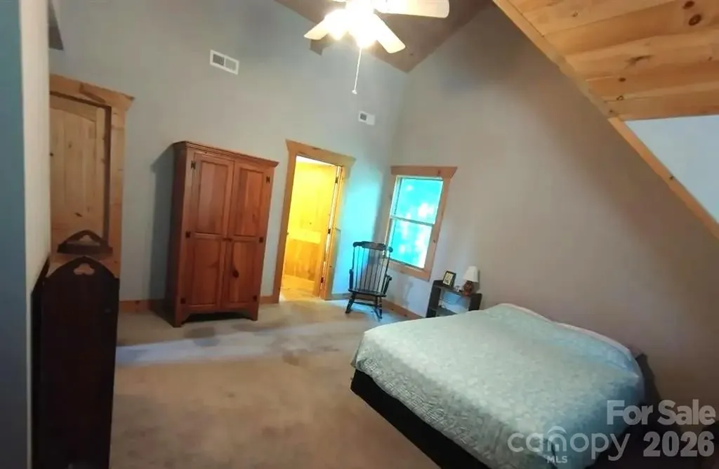 453 Grandview Peaks Drive Nebo NC 28761