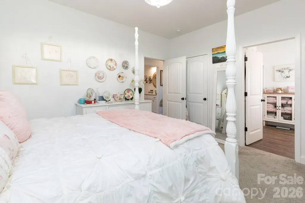 153 Fairlane Loop Whittier NC 28789