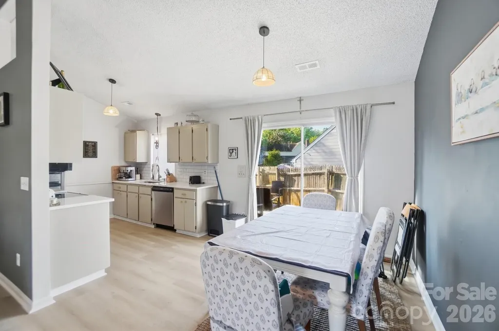 9046 Milton Morris Drive Charlotte NC 28227