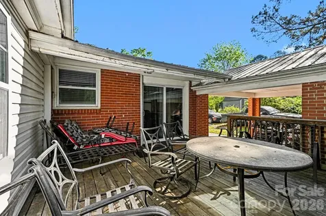 102 Azalea Road Lancaster SC 29720