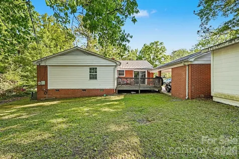 102 Azalea Road Lancaster SC 29720