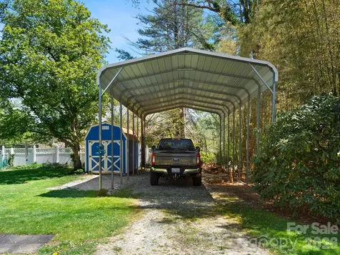 1614 Ridgewood Boulevard Hendersonville NC 28791