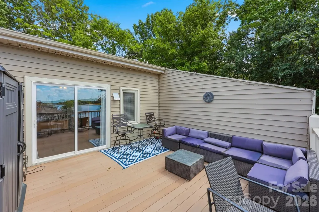 14614 Waterside Drive Charlotte NC 28278