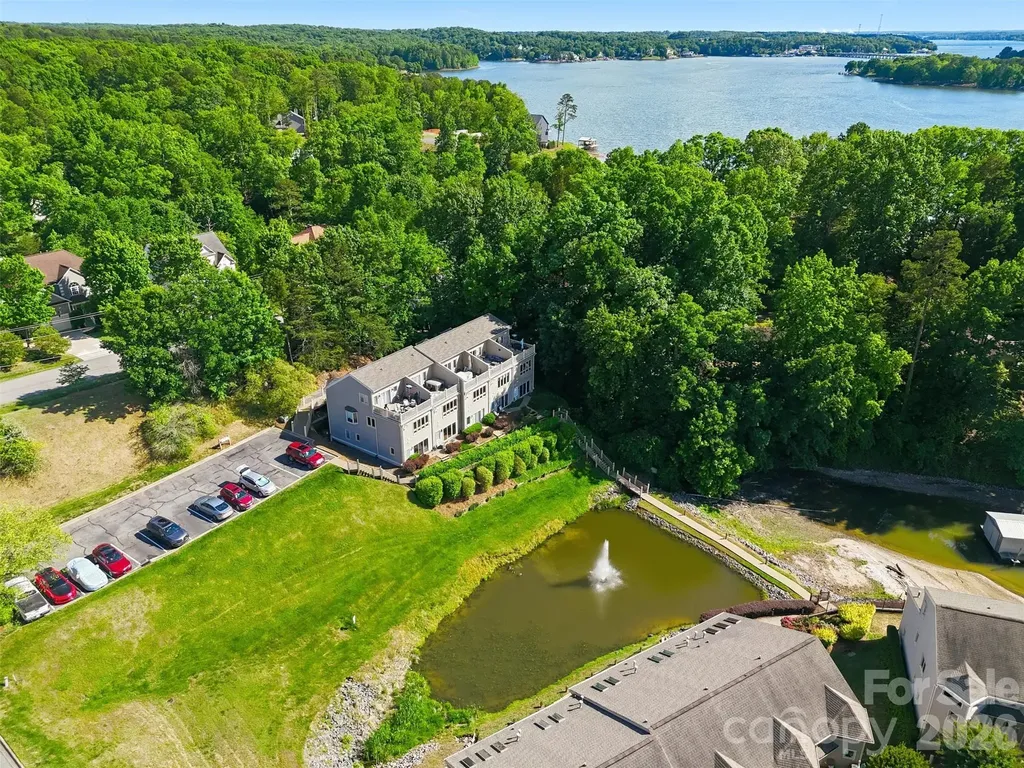 14614 Waterside Drive Charlotte NC 28278