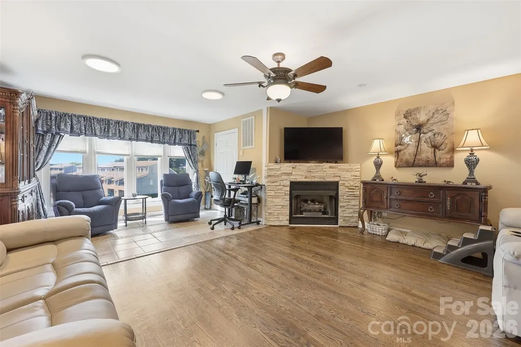 14614 Waterside Drive Charlotte NC 28278