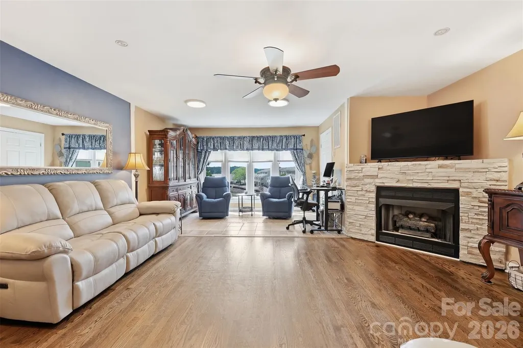 14614 Waterside Drive Charlotte NC 28278