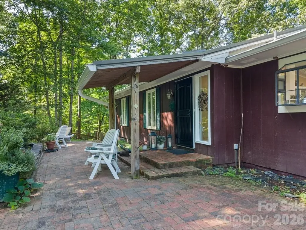 2825 River Road Columbus NC 28722