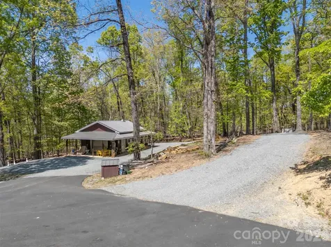 2825 River Road Columbus NC 28722