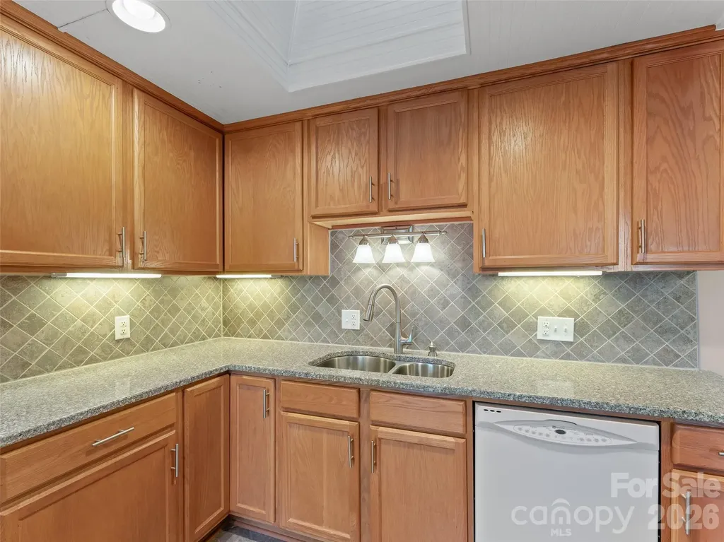 29 Reynolda Drive Asheville NC 28803