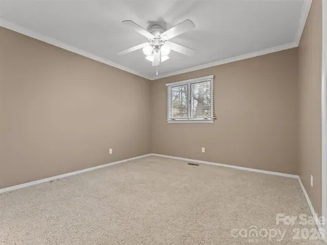 29 Reynolda Drive Asheville NC 28803