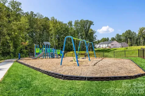 3122 Finchborough Court Charlotte NC 28269