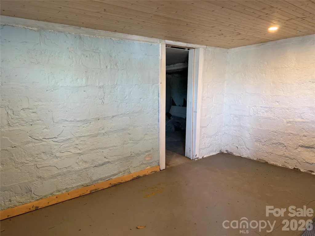 5A Warren Avenue Asheville NC 28803