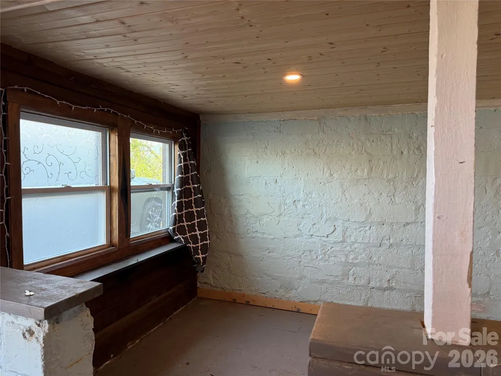 5A Warren Avenue Asheville NC 28803