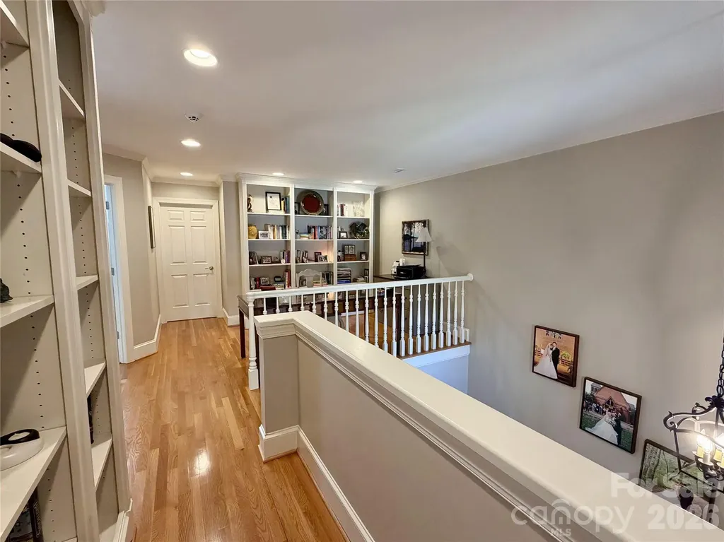 8964 Challis Hill Lane Charlotte NC 28226