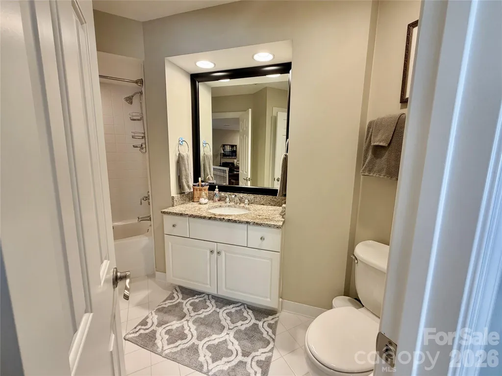8964 Challis Hill Lane Charlotte NC 28226