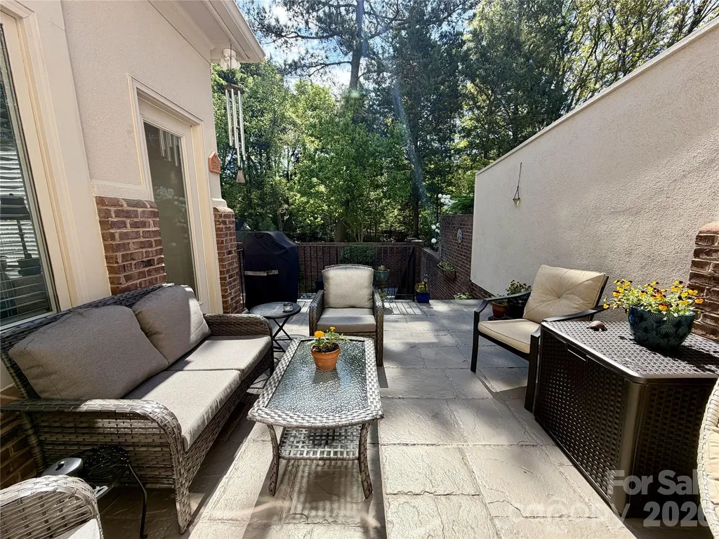 8964 Challis Hill Lane Charlotte NC 28226