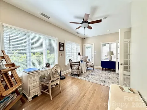 8964 Challis Hill Lane Charlotte NC 28226