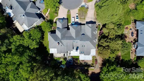 8964 Challis Hill Lane Charlotte NC 28226