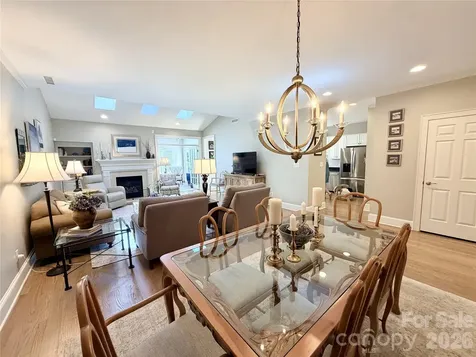 8964 Challis Hill Lane Charlotte NC 28226