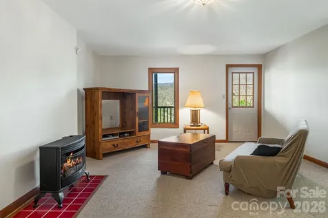 144 Hilltop Road Black Mountain NC 28711
