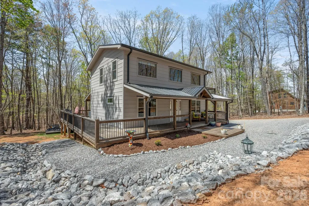 25 Briar Ridge Lane Nebo NC 28761