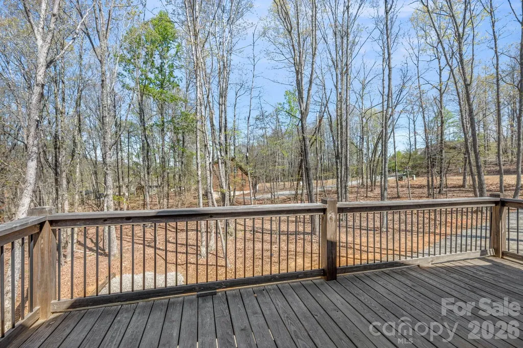 25 Briar Ridge Lane Nebo NC 28761