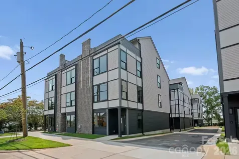 223 Freeland Lane Charlotte NC 28217