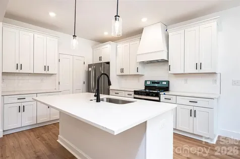 2157 Anchor Lane Connelly Springs NC 28612