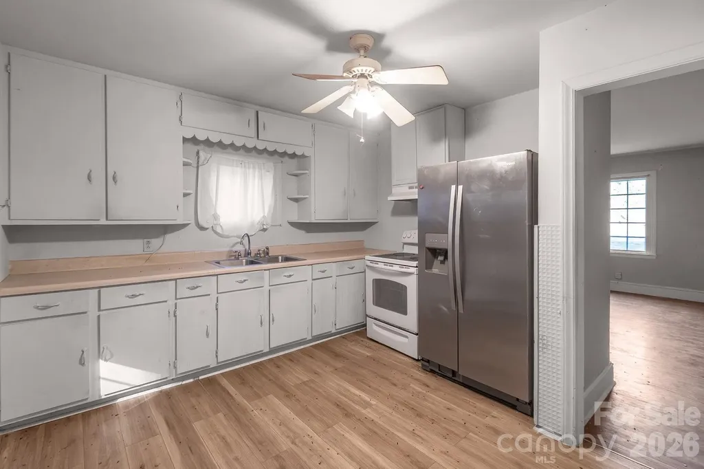 4430 W Tyvola Road Charlotte NC 28208