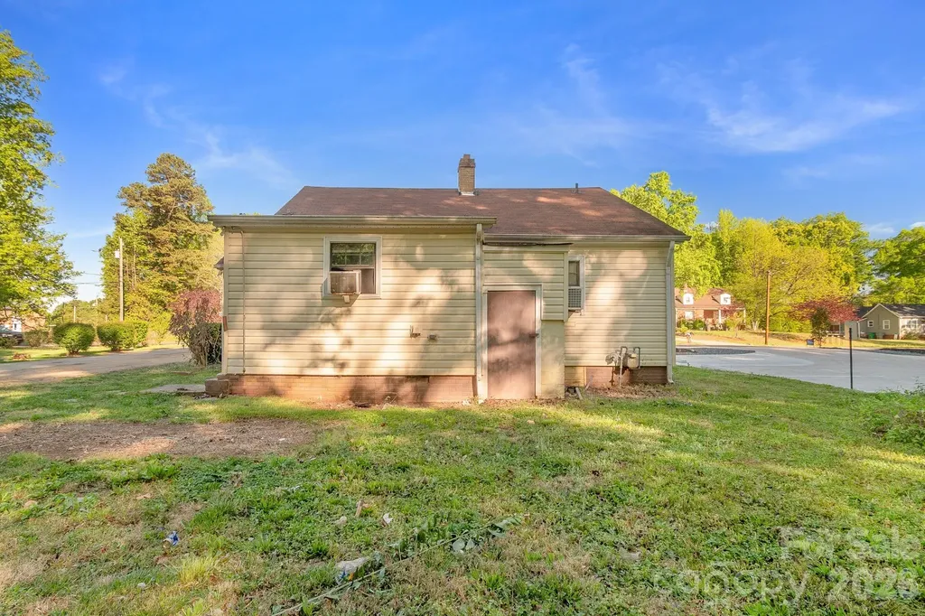 4430 W Tyvola Road Charlotte NC 28208
