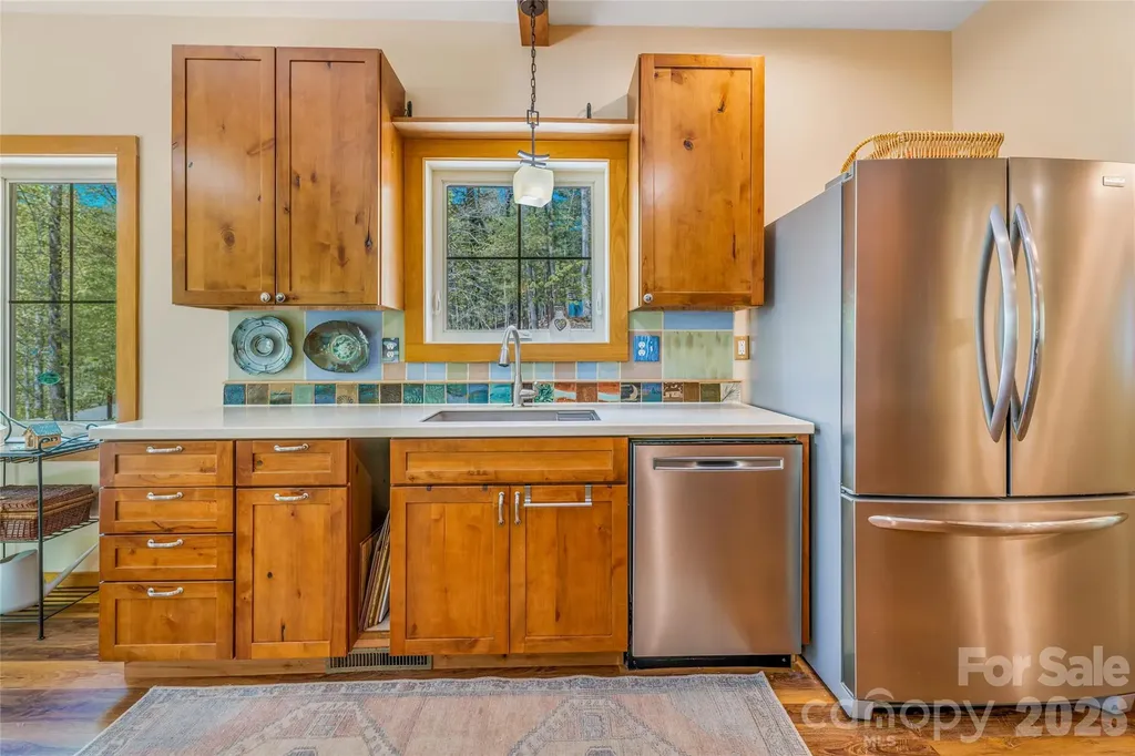 446 Amanda Drive Mars Hill NC 28754