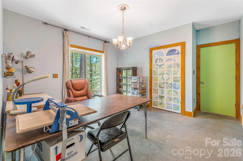 446 Amanda Drive Mars Hill NC 28754