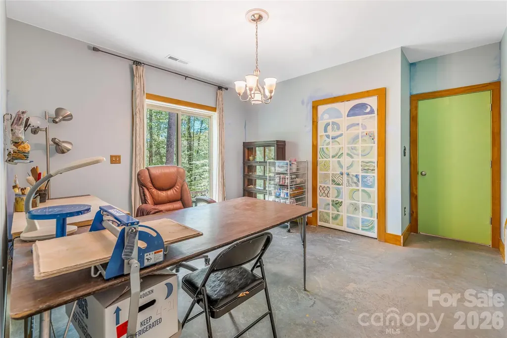 446 Amanda Drive Mars Hill NC 28754