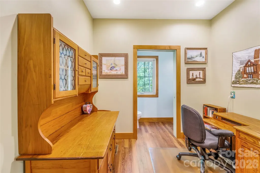 446 Amanda Drive Mars Hill NC 28754