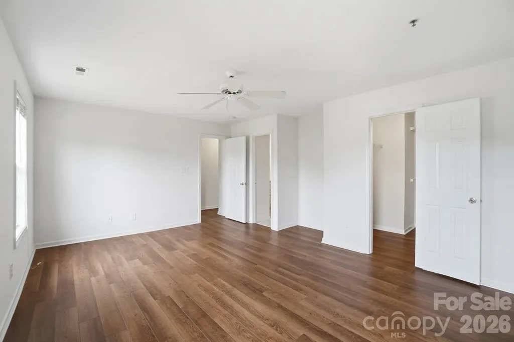 3937 Mohawk Court Charlotte NC 28215
