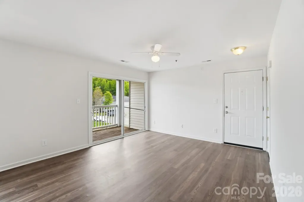 3937 Mohawk Court Charlotte NC 28215